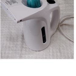 HANDHELD GARMENT STEAMER