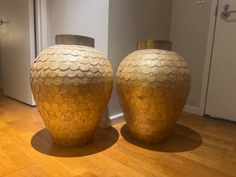 2 Decorative Gold Vases