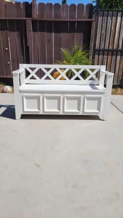 Storage bench