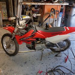 2004 Honda  CRF70F 