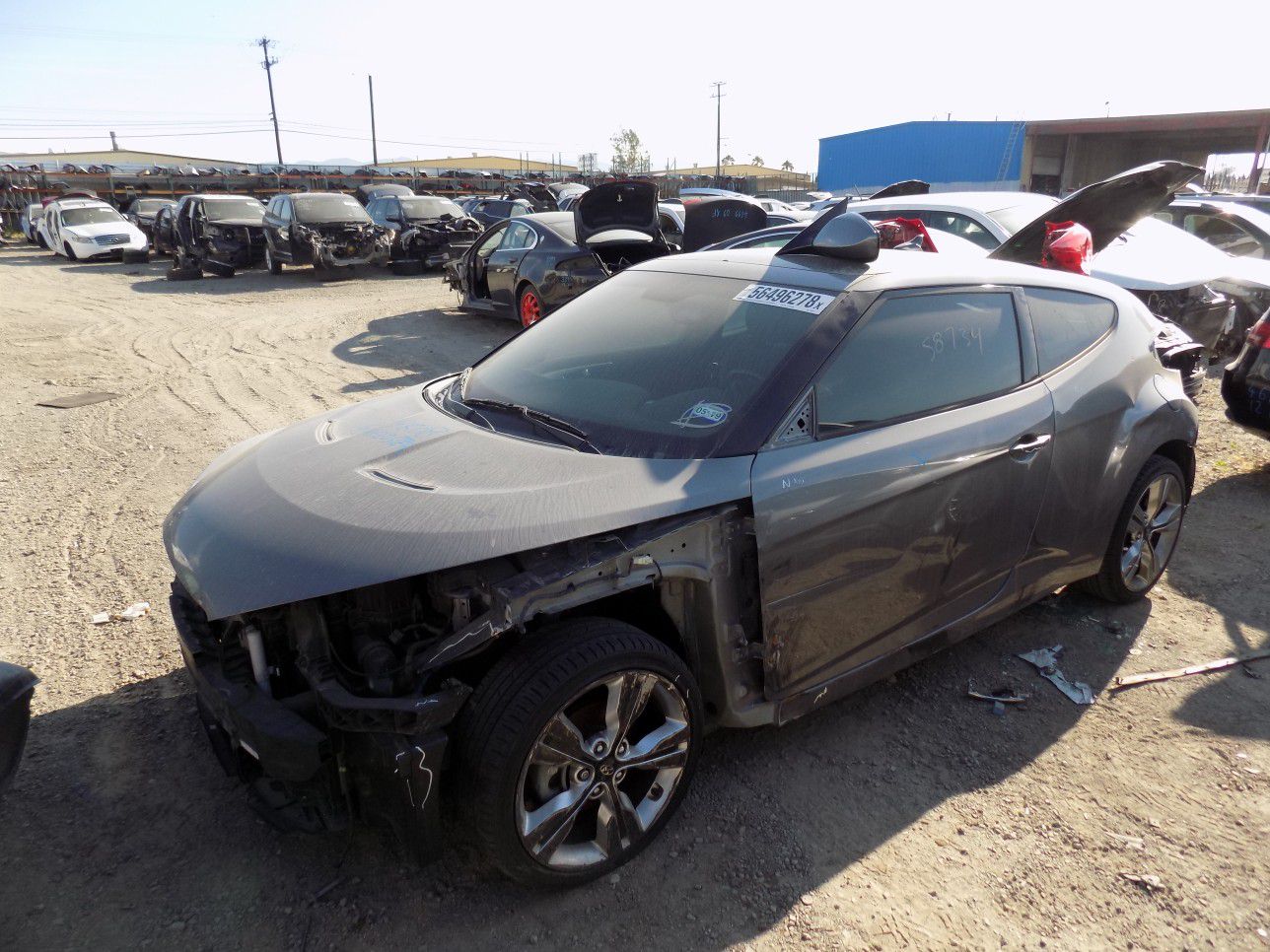 2015 Hyundai Veloster 1.6L (PARTING OUT)
