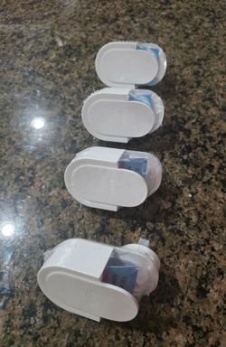 Lot of 4 Febreze Plug-In Air Freshener Warmers