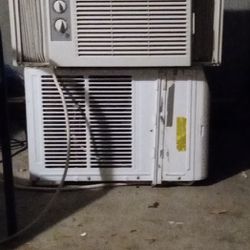 2ACs for sale package deal got to get both they work big one n small one big gets really cold  just leaks water dont know why but$60bucks for both