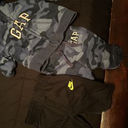 Baby Clothes 