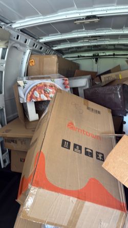 Empty boxes for sale. Huge sizes $60