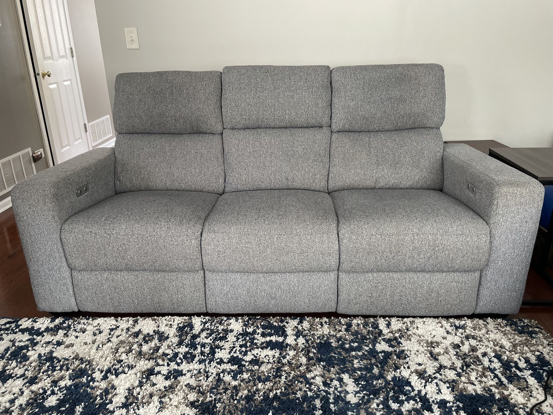 Recliner Sofa Set
