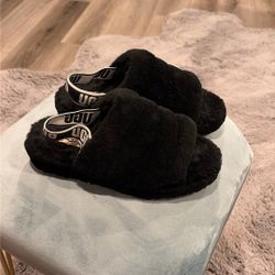 UGG Fluff Slides