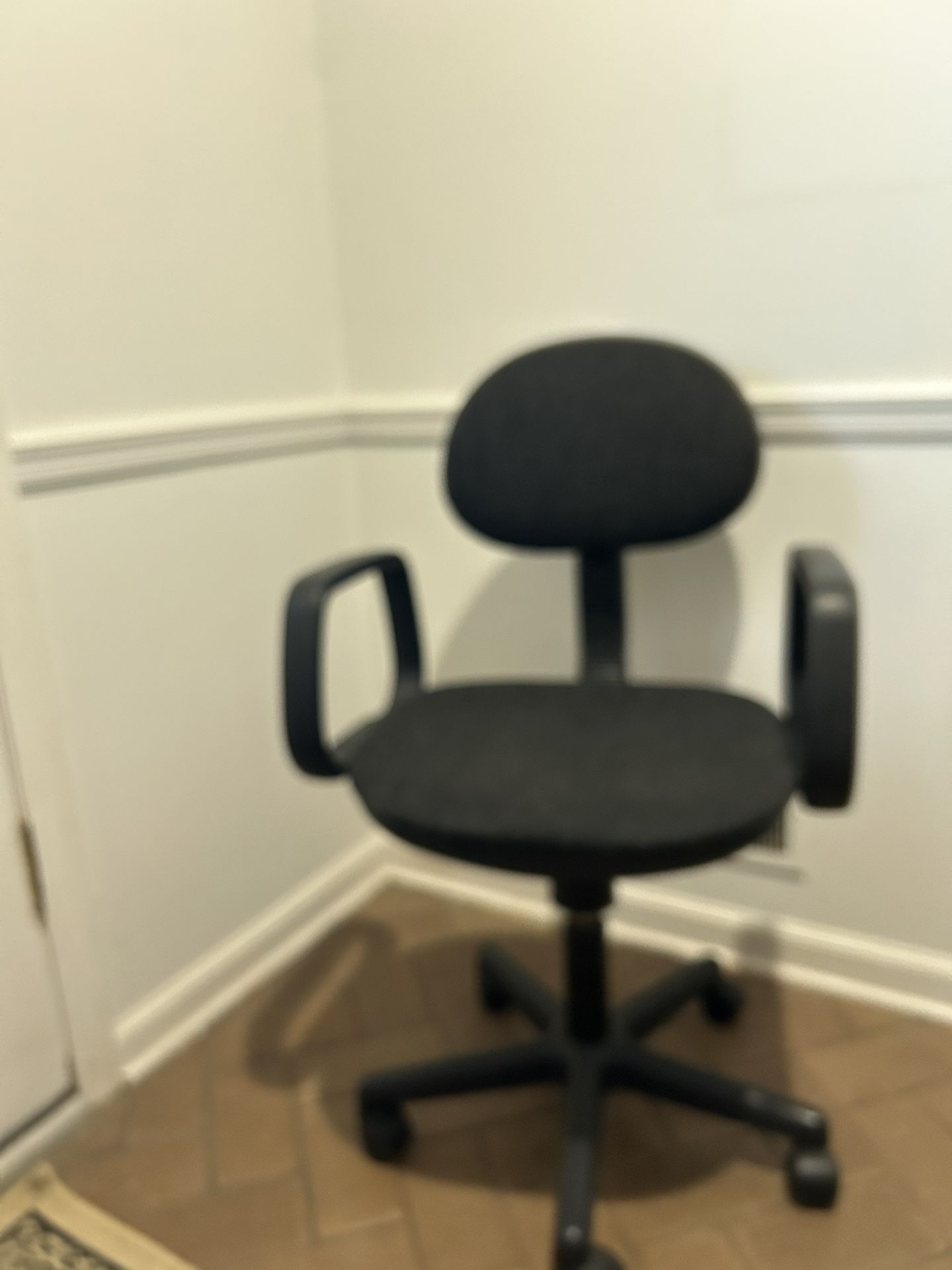 Desk/PC Chair