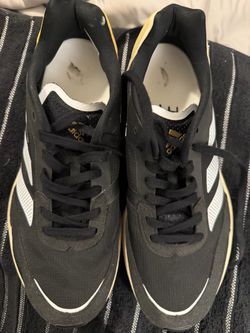 Adidas Low-Top Sneakers Black Yellow White