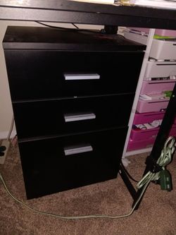Mobile Black 3-Drawer wood file cabinet with wheels