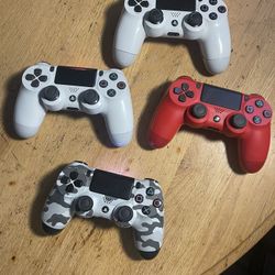PS4 Controllers