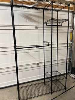 Closet shelf