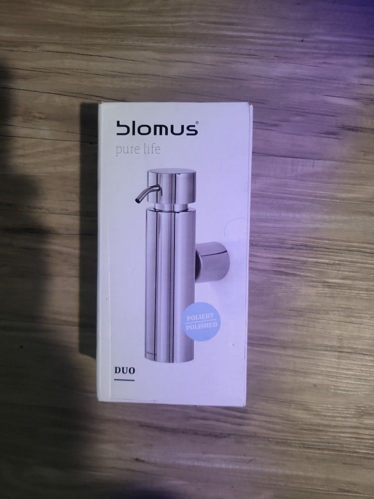 Blomus Duo Soap Dispenser w/Wall Fixture