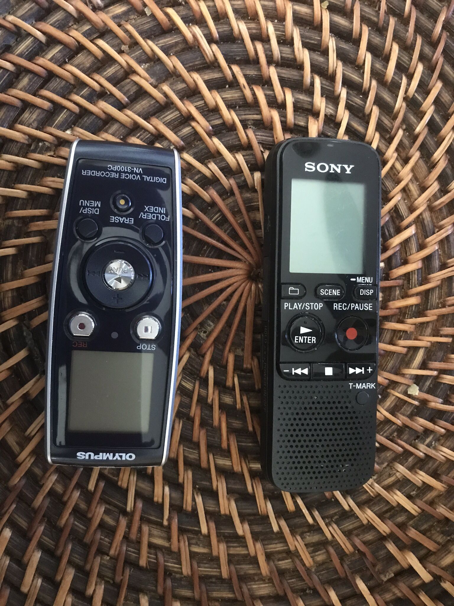 Mini Grabadoras. Calculadoras.  iPod 