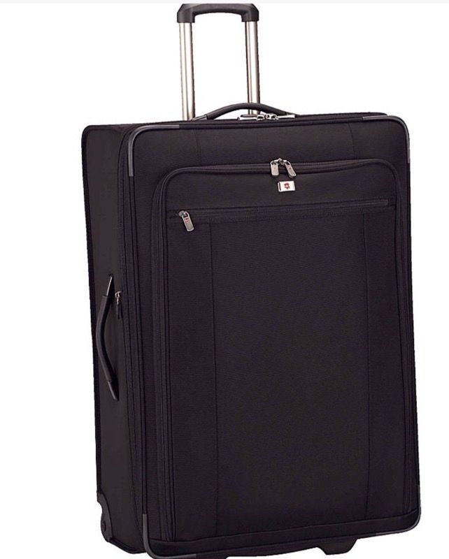 Victorinox mobilizer NXT 3.0 30in suitcase. Brand new