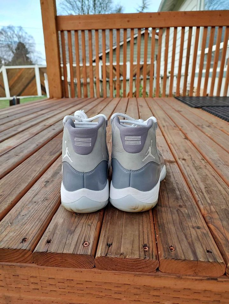 Jordan 11 cool grey size 10.5 $175