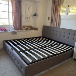 King Lift Up Storage Bed Grey Upholstery Tufted 