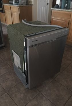 Samsung Dishwasher DW7933