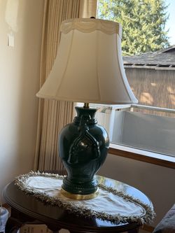 Green lamp