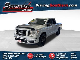 2019 Nissan TITAN