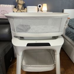 4 Moms Mamaroo Sleep Bassinet