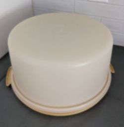 Vintage Tupperware Cake Carrier Keeper 1257-3 W/ Harvest Gold Lid 1256-3 Round 12"