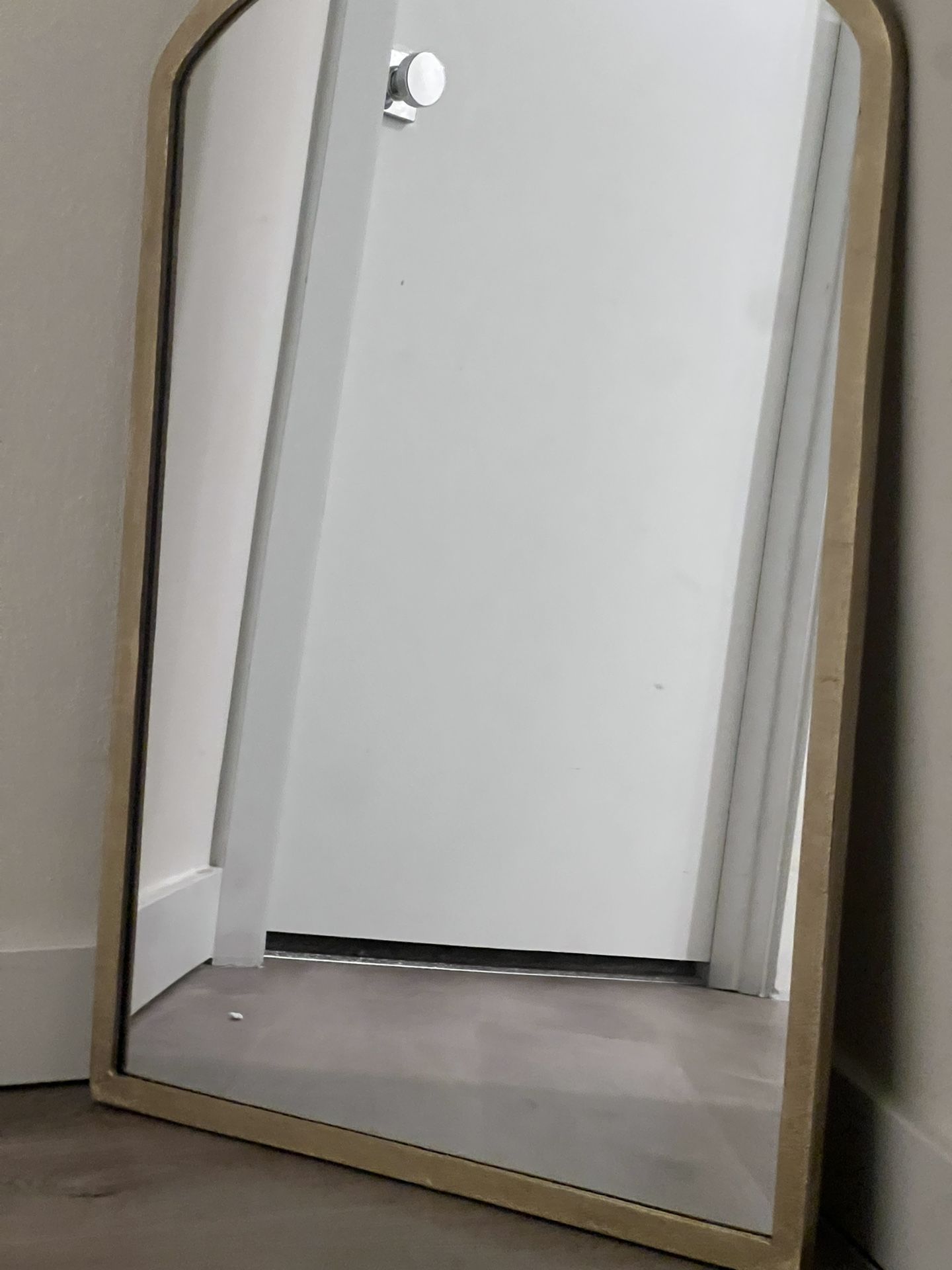 Mirror Gold
