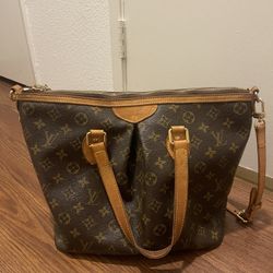 Louis Vuitton Hand Bag 