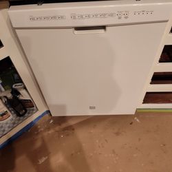 Kenmore Dishwasher 