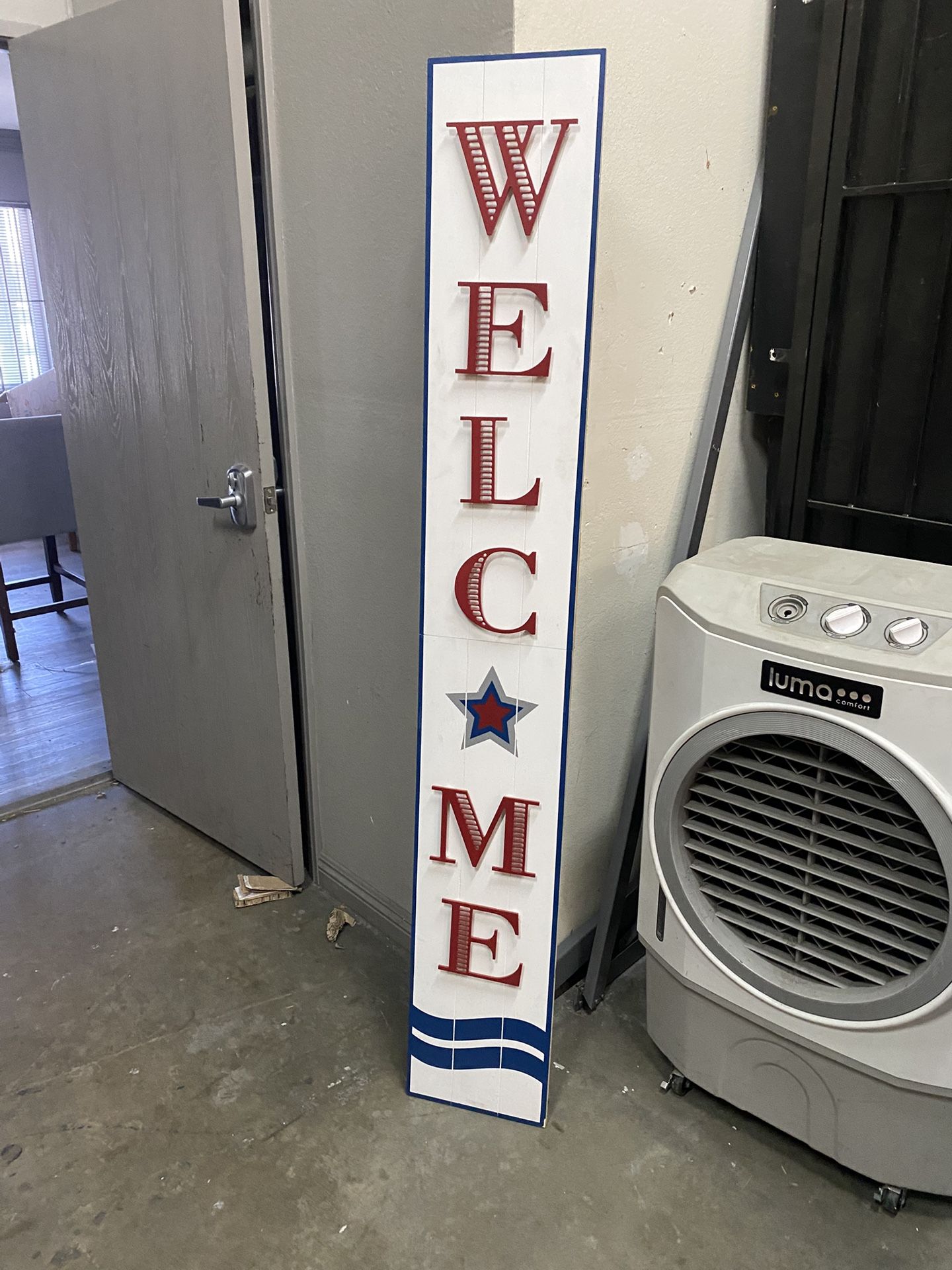 Welcome Sign 
