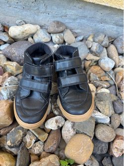 Cat & Jack black velcro high-top sneakers boots in size 10.