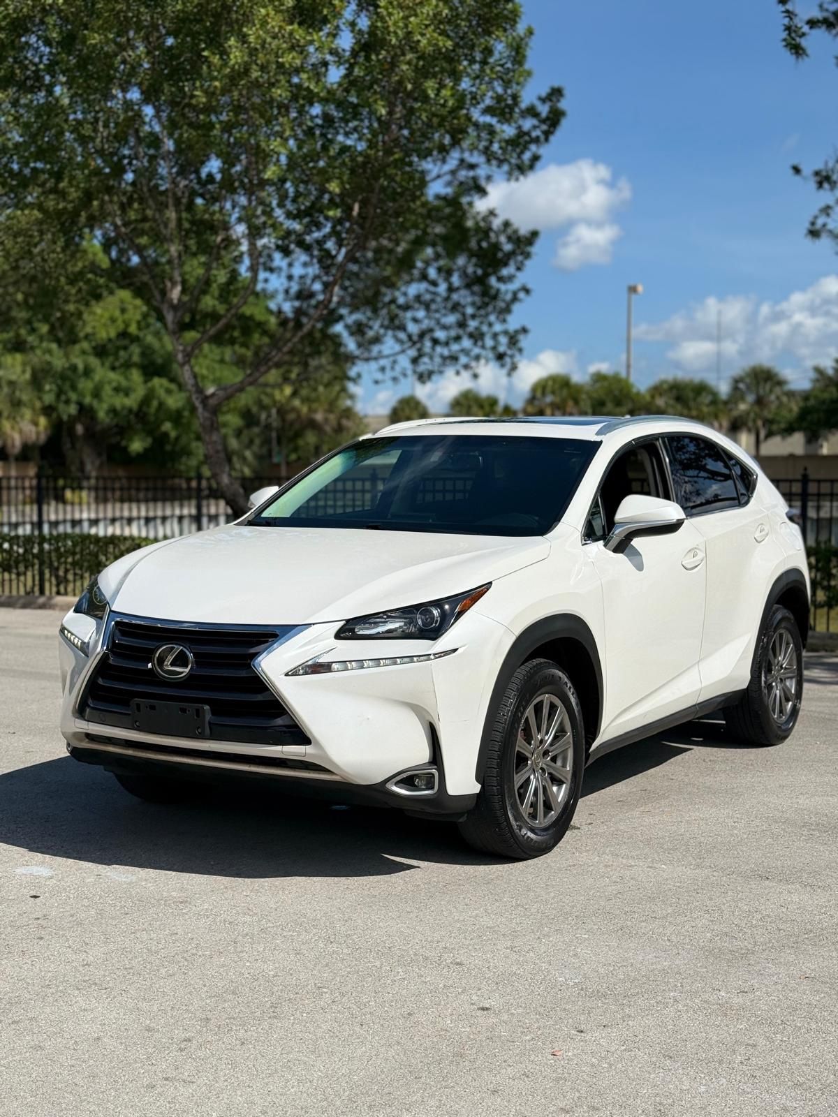 2017 Lexus NX 200t