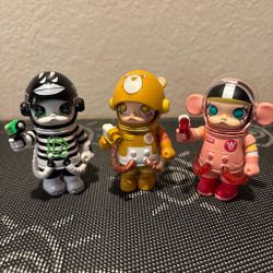 3x Space Molly figures