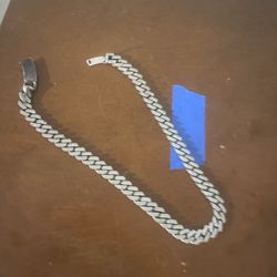 Mens Miami Cuban Link Chain 12mm Ice Out 14k White Gold CZ VVS Real ICYChoker Not Real 