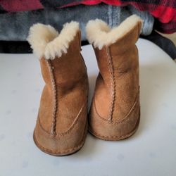 Baby UGG Boots Size S
