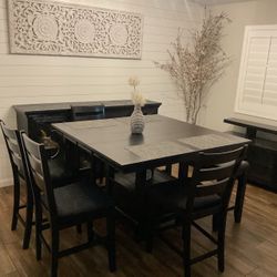 Dinning Table