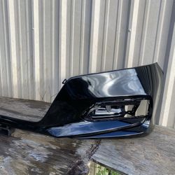 2018-2020 Honda Accord  Front Bumper Oem Pintura Nueva Goood Condition 