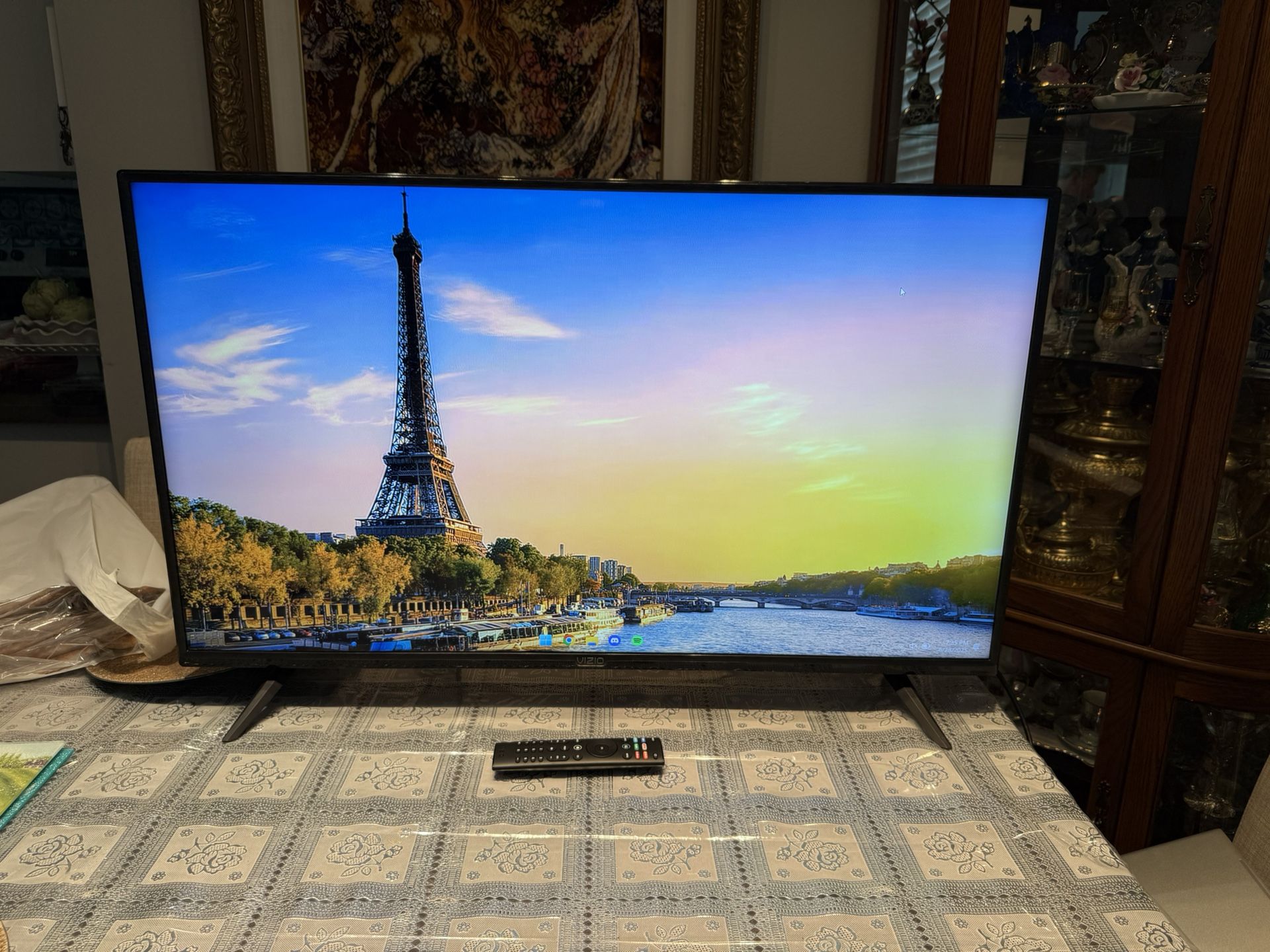 Vizio 40” D-Series Smart TV (D40f-G9)