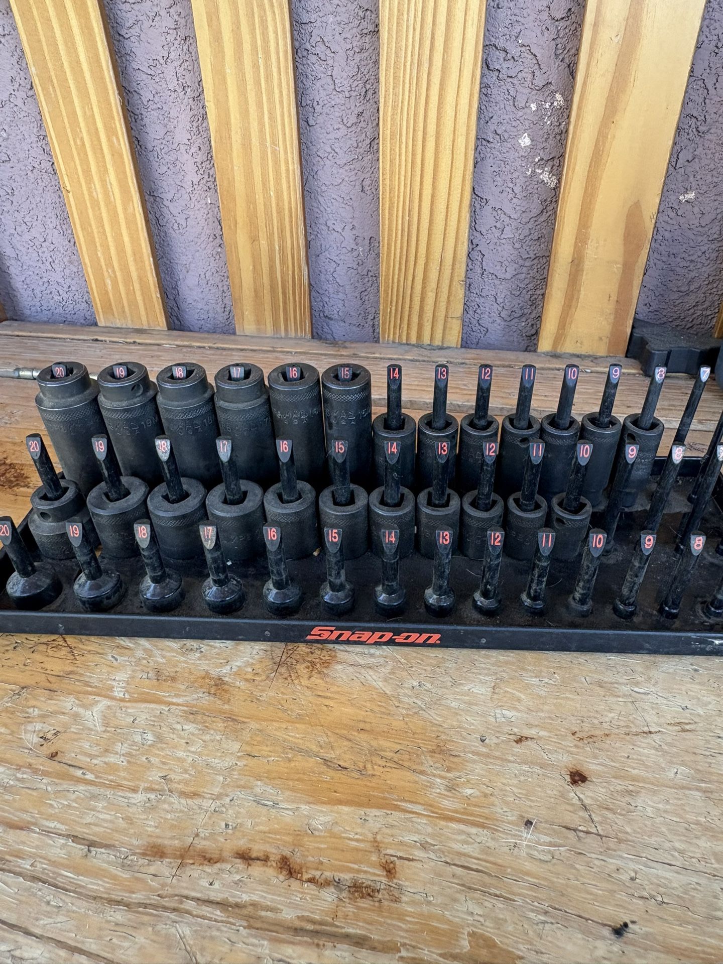 MAC SOCKETS
