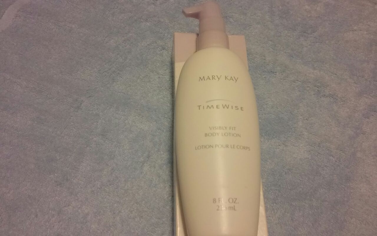 Mary Kay Visibly Fit Body Lotion 8 oz.