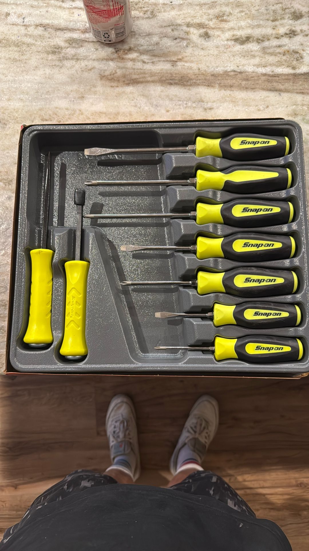 Snap On Screwdriver Set And Pry Bar