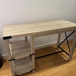 Island Table, Kitchen table - Like Brand new!