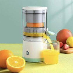 Premium Portable Fruit Juicer 