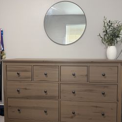  Dresser And Night Stand,  8 Drawers For Sale