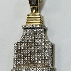 Gold Diamond Pendant 
