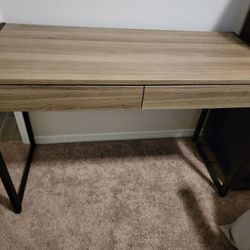 Desk Or Entry Table