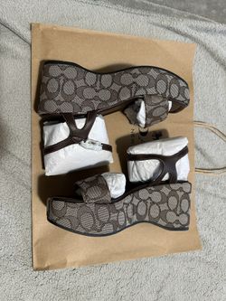 Coach Sig Sandals