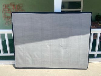 Jerome’s Queen size box spring