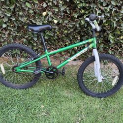 Diamondback Viper BMX Bike – Great Condition