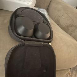 Sony Wireless/Bluetooth Headphones WH-1000XM5